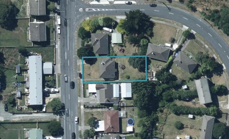 130 Mungavin Avenue, Ranui, Porirua - Carousel 1