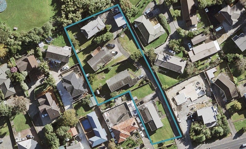 34 Maioro Street, New Windsor, Auckland - Carousel 1