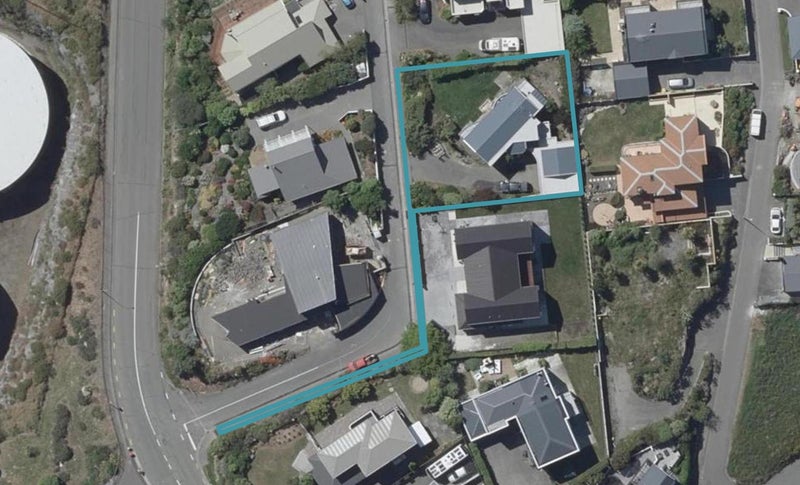 4 Inverness Lane, Redcliffs, Christchurch - Carousel 1