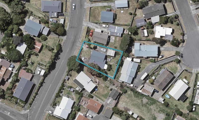 56 Norfolk Crescent, Otaki Beach, Otaki - Carousel 1