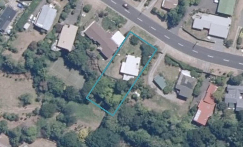 31 Ingle Avenue, Waipahihi, Taupo - Carousel 1