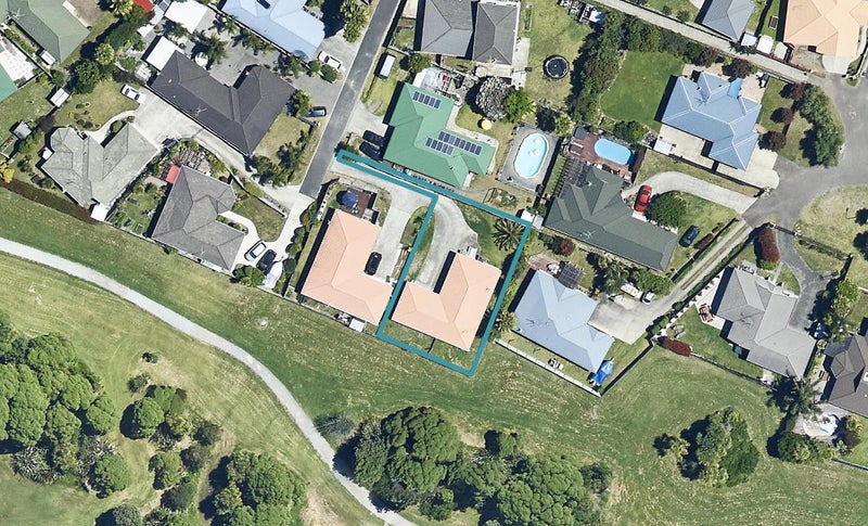 20 Lamia Grove, Papamoa Beach, Papamoa - Carousel 1