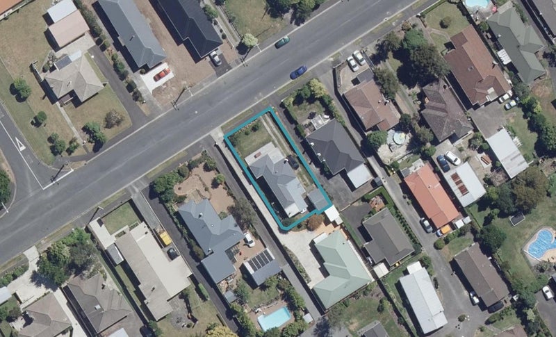 58 Enderley Avenue, Enderley, Hamilton - Carousel 1