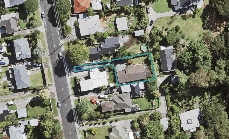146A Atkinson Road, Titirangi, Auckland - Carousel 1