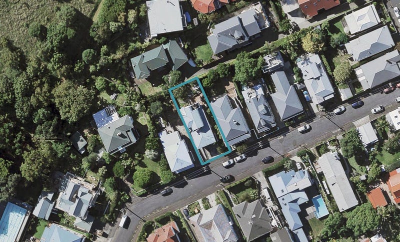 1/15 St Aubyn Street, Devonport, Auckland - Carousel 1