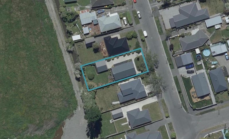33 Greenhaven Drive, Burwood, Christchurch - Carousel 1