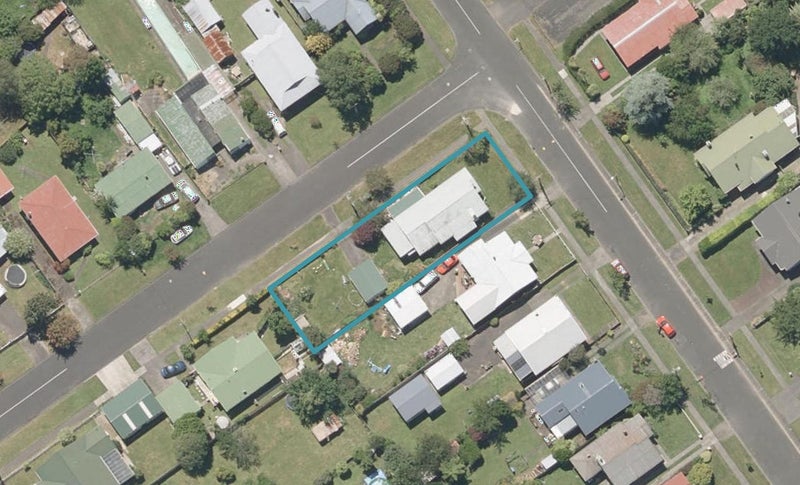 37 Mitchell Street, Aramoho, Whanganui - Carousel 1