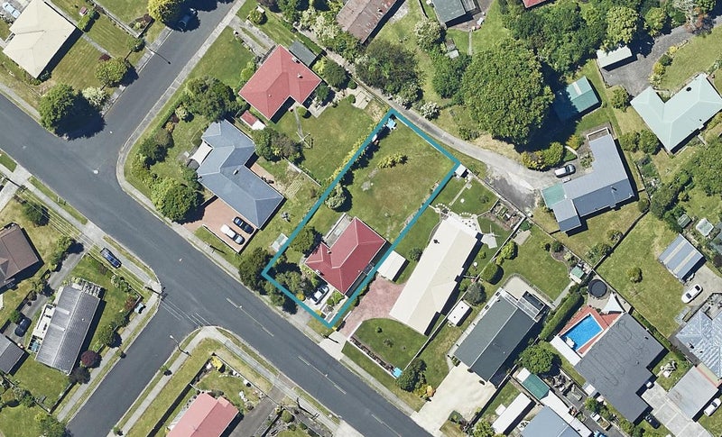 24 Basley Road, Owhata, Rotorua - Carousel 1