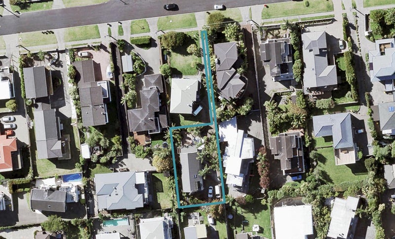 23A Hyde Road, Rothesay Bay, Auckland - Carousel 1
