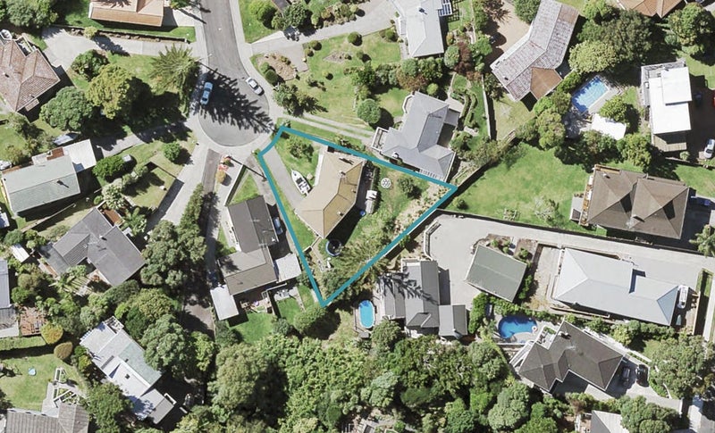 6 Kelly Place, Cockle Bay, Auckland - Carousel 1
