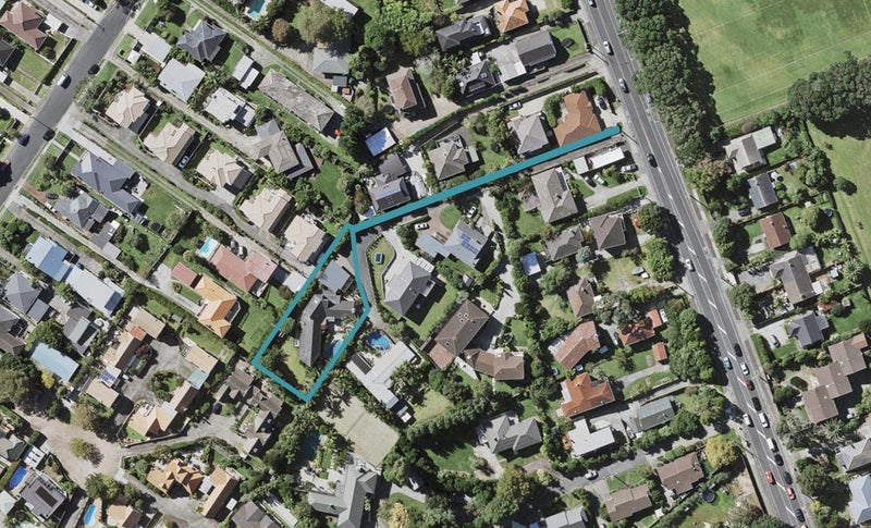 229 Lake Road, Belmont, Auckland - Carousel 1