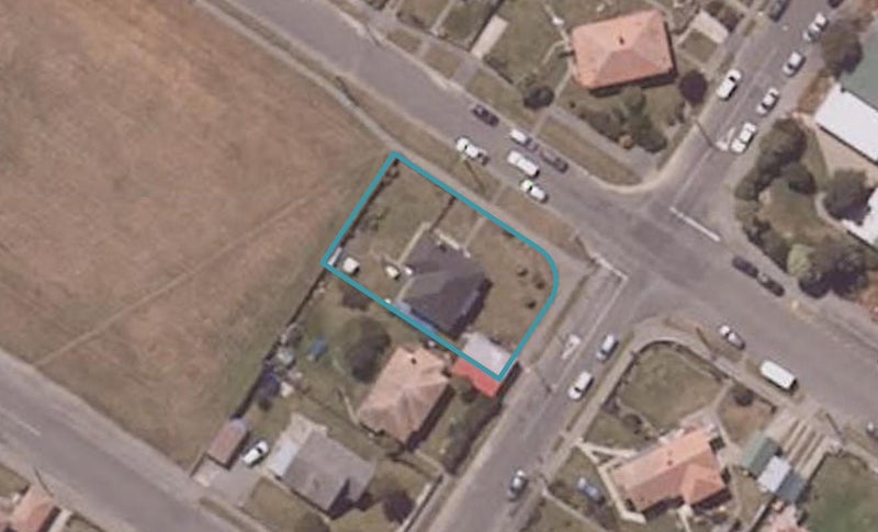 11 Harlech Street, Oamaru North, Oamaru - Carousel 1