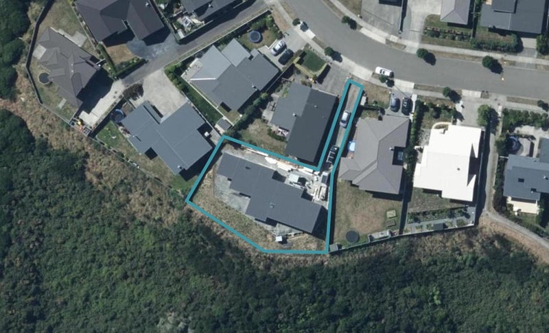 18A Kaimai Place, Aotea, Porirua - Carousel 1