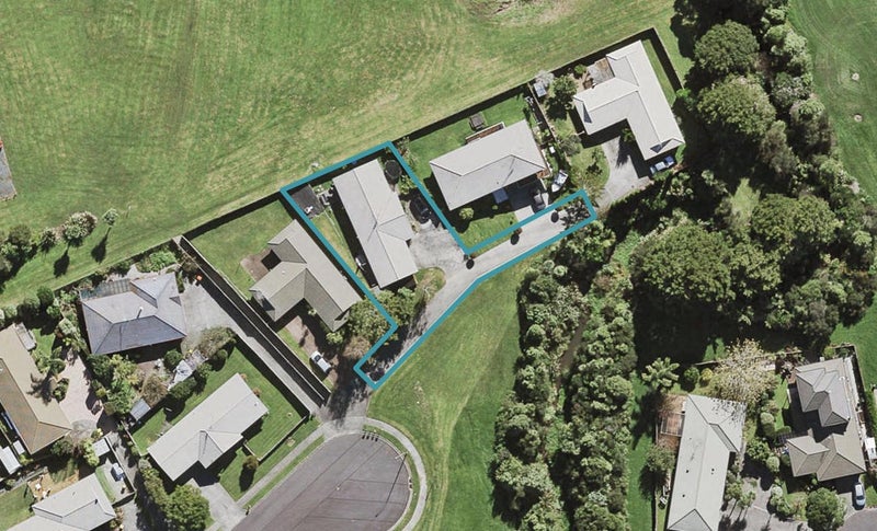 22 Stanford Street, Albany, Auckland - Carousel 1