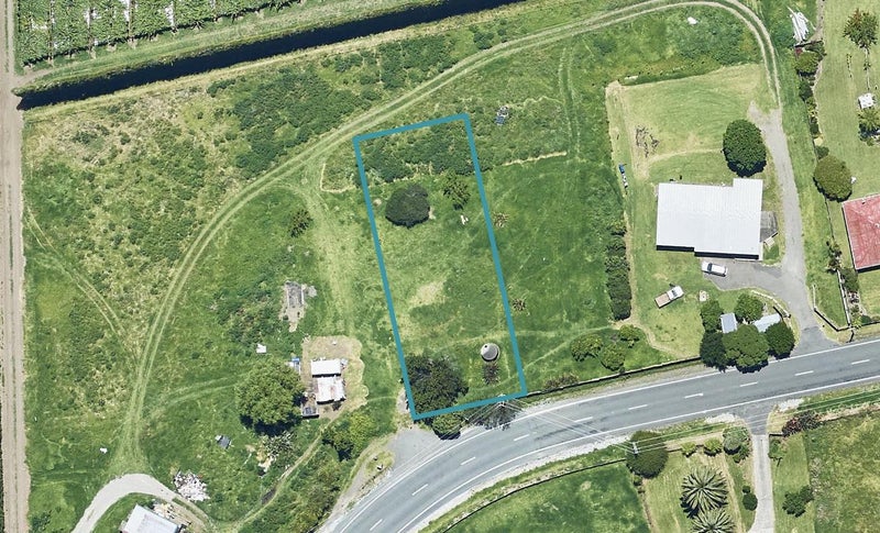 R/158 Kairua Road, Kairua - Carousel 1