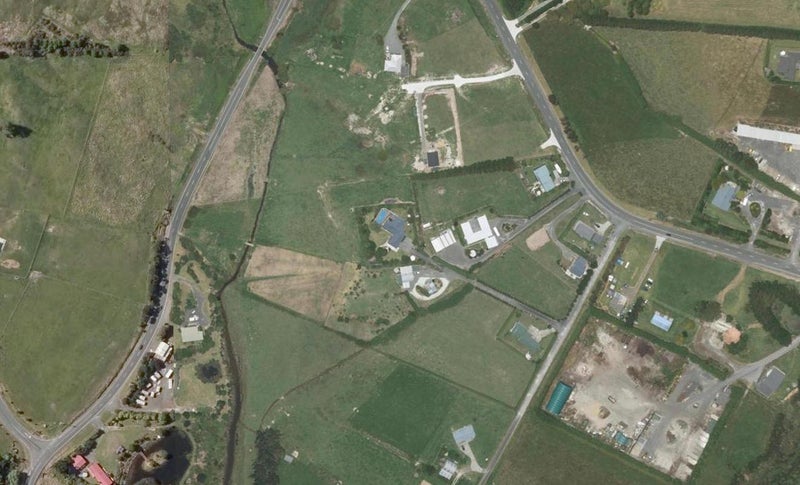 10C Gumdiggers Lane, Kaiwaka - Carousel 1