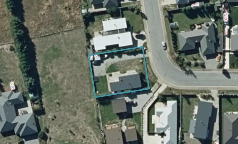 28 Little Maude Drive, Wanaka - Carousel 1