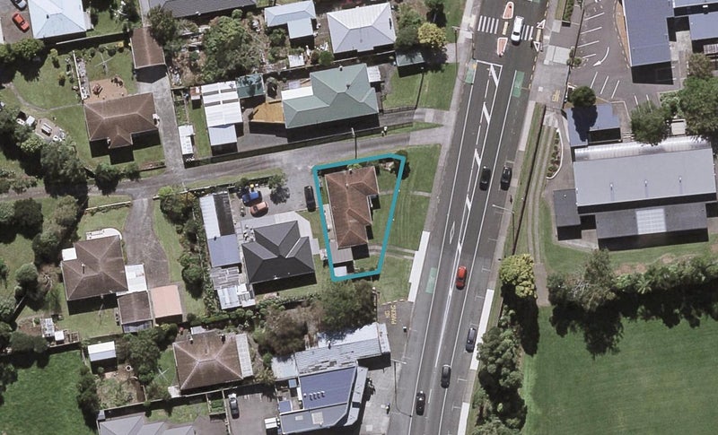 166 South Road, Spotswood, New Plymouth - Carousel 1