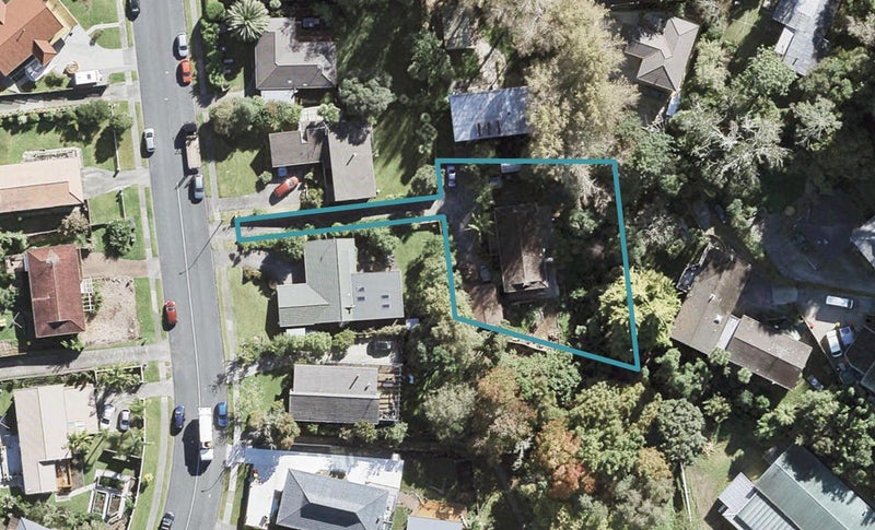 150 Stapleford Crescent, Browns Bay, Auckland - Carousel 1