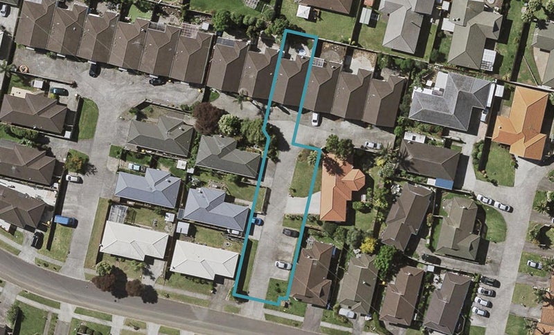 30 Ksenia Drive, Flat Bush, Auckland - Carousel 1