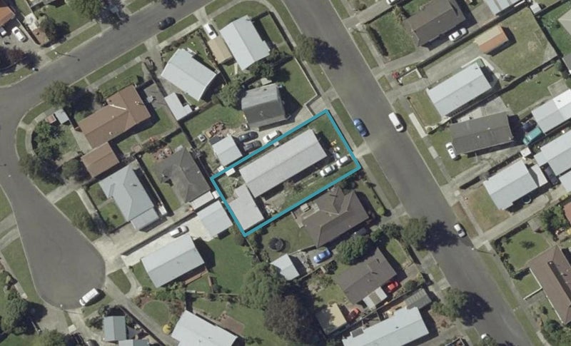 10 Colonial Place, Kelvin Grove, Palmerston North - Carousel 1