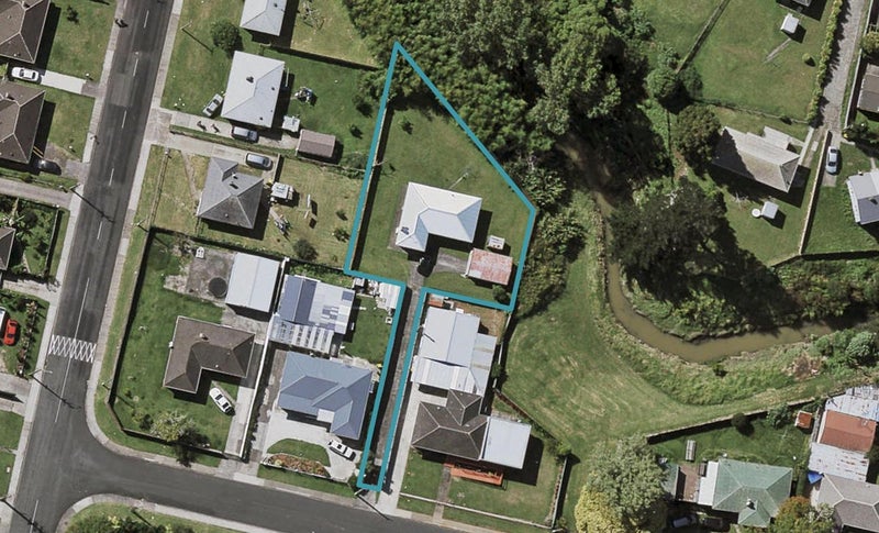 6 Blampied Road, Otara, Auckland - Carousel 1