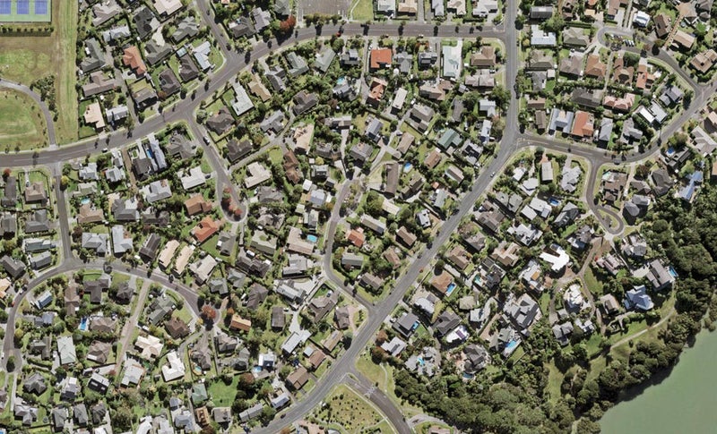 7 Raphael Place, West Harbour, Auckland - Carousel 1