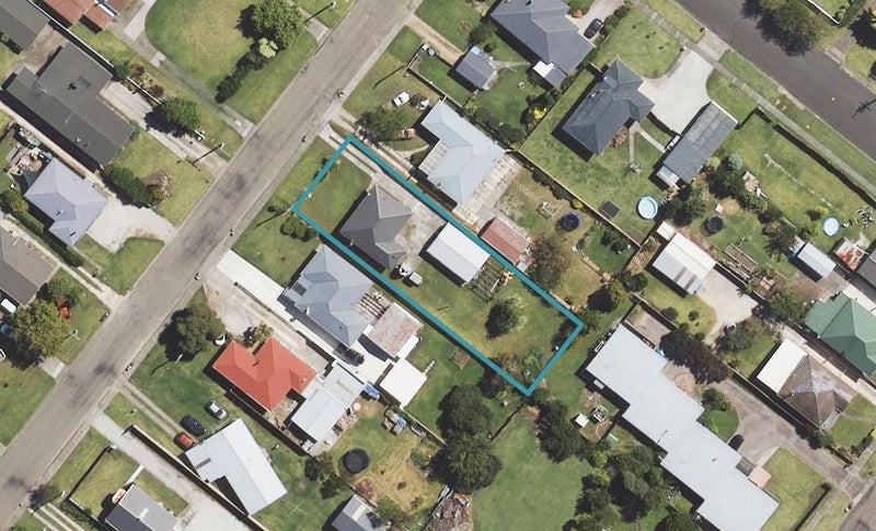 19 Ayton Street, Mangapapa, Gisborne - Carousel 1