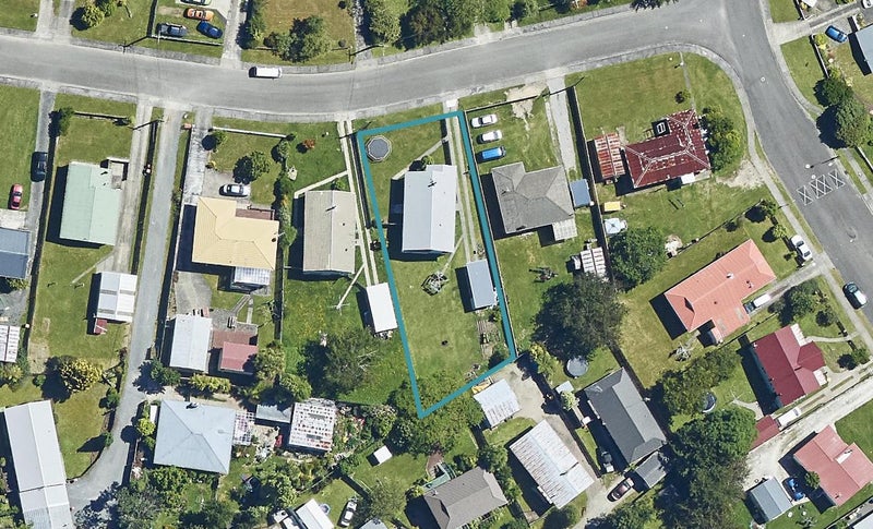 6 Garrick Place, Pukehangi, Rotorua - Carousel 1