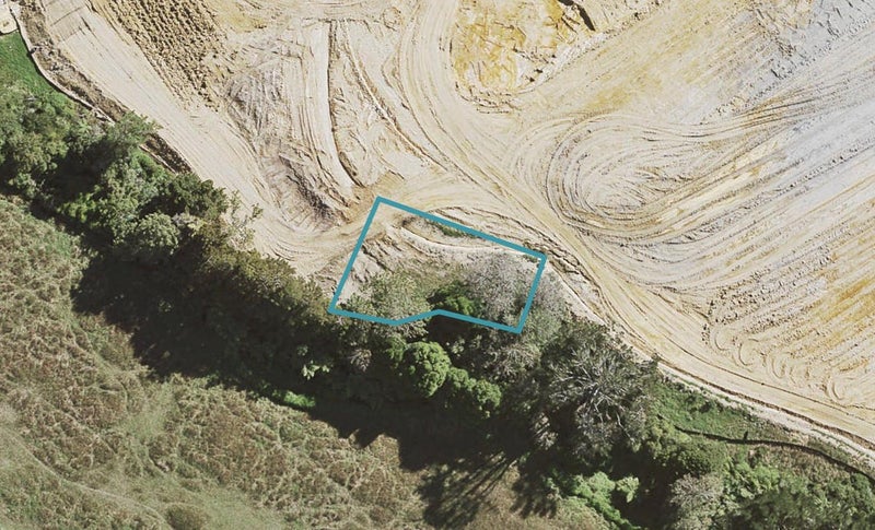 66 Jeroboam Loop, Kumeū - Carousel 1