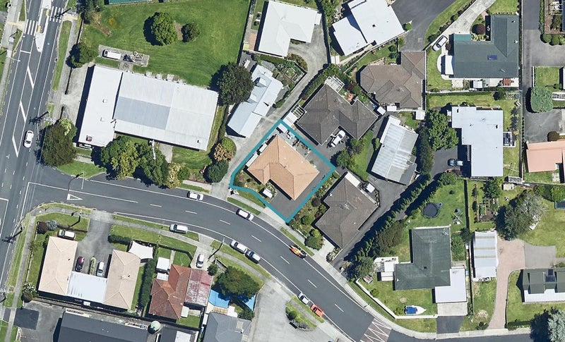 14A Darraghs Road, Brookfield, Tauranga - Carousel 1