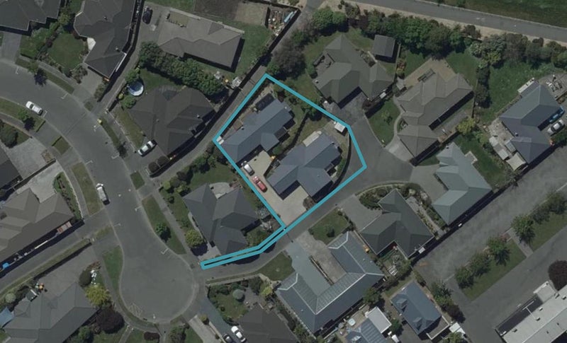1/27 Cardigan Bay Place, Addington, Christchurch - Carousel 1