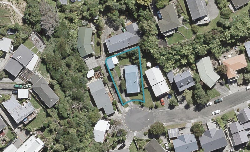 14 Gainsborough Grove, Belmont, Lower Hutt - Carousel 1
