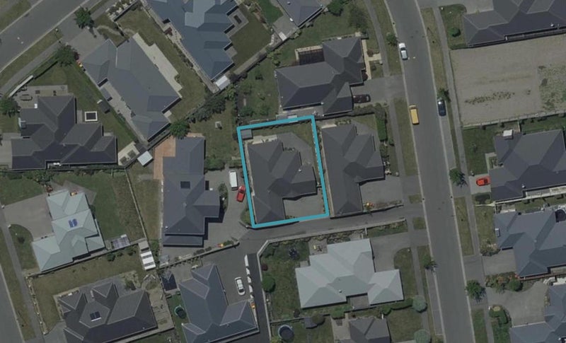 36 Somerville Crescent, Aidanfield, Christchurch - Carousel 1