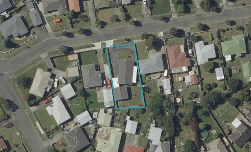6 Sefton Avenue, Highbury, Palmerston North - Carousel 1