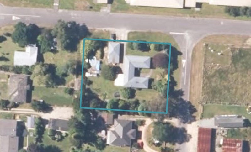 19 Pitt Street, Reefton, Reefton - Carousel 1