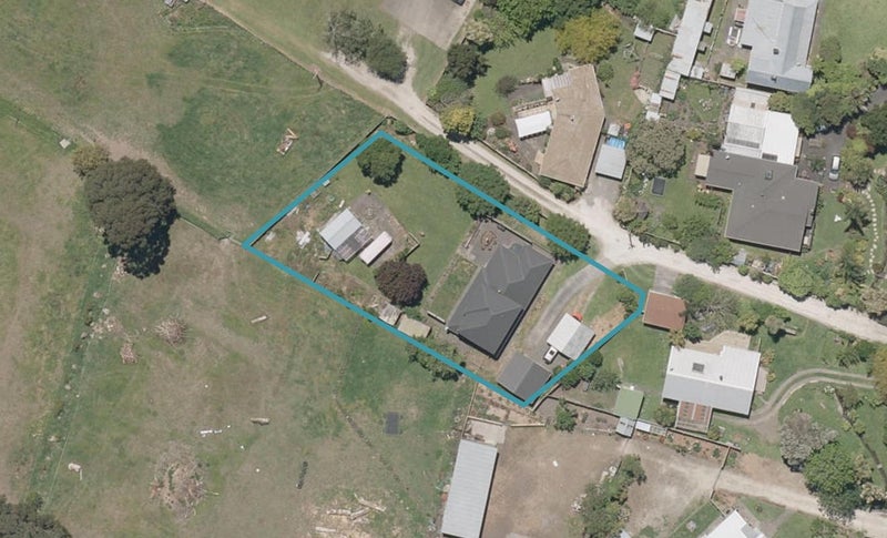 6 Pungaharuru Place, Putiki, Whanganui - Carousel 1