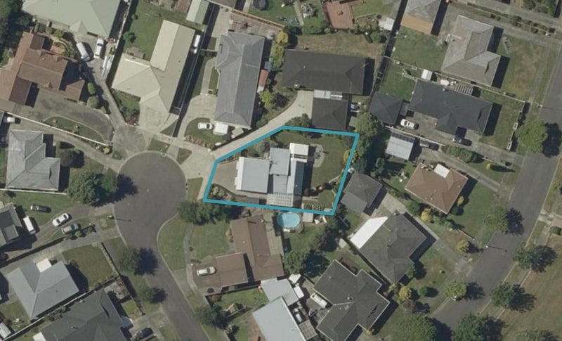 11 Sheraton Grove, Highbury, Palmerston North - Carousel 1