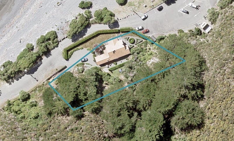 521 Muritai Road, Eastbourne, Lower Hutt - Carousel 1