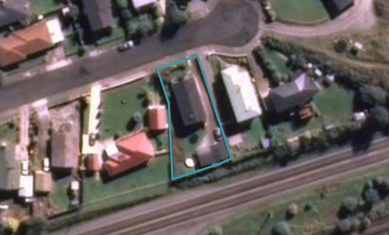 19 Dale Crescent, East Gore, Gore - Carousel 1