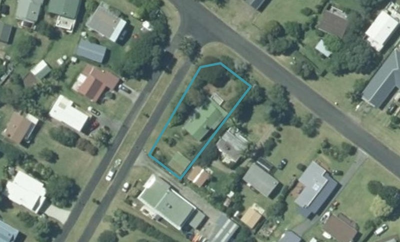 1 Robyn Crescent, Hahei, Whitianga - Carousel 1