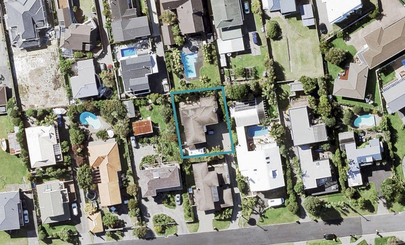 36A Hyde Road, Rothesay Bay, Auckland - Carousel 1