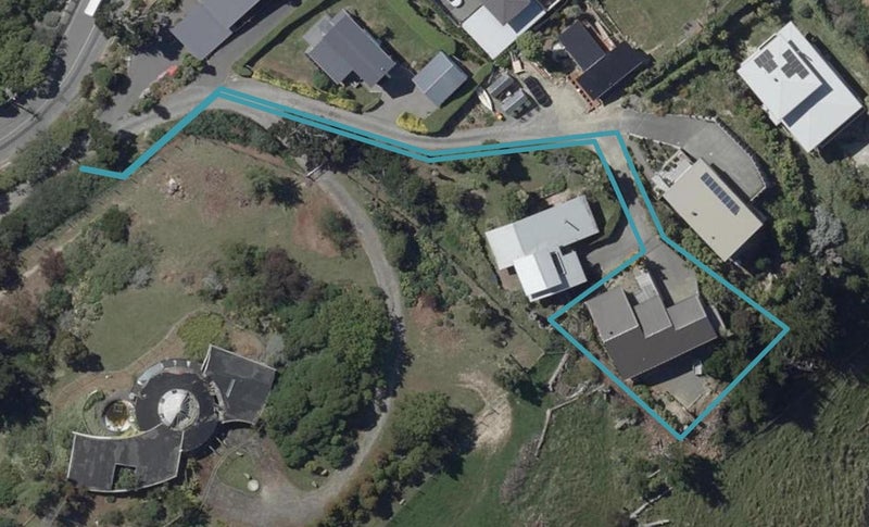 6 Crest Lane, Redcliffs, Christchurch - Carousel 1