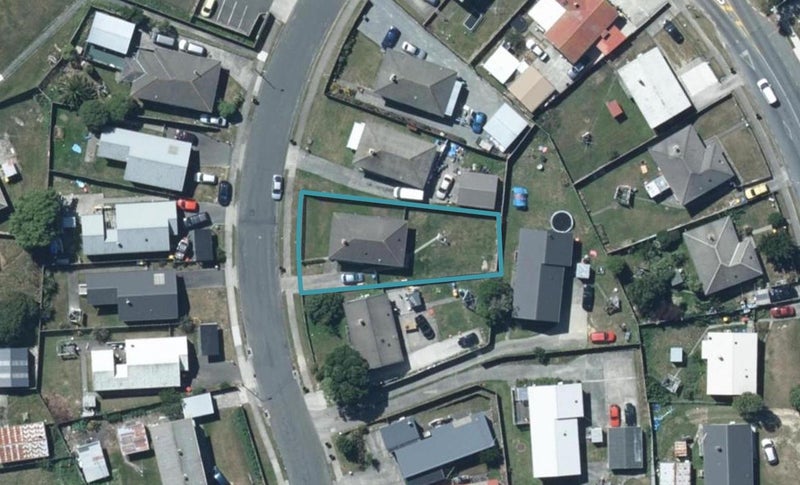 80 Westmeath Street, Waitangirua, Porirua - Carousel 1