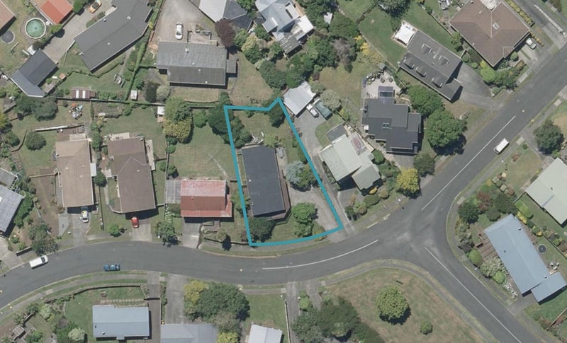 18 Spurdle Street, Springvale, Whanganui - Carousel 1