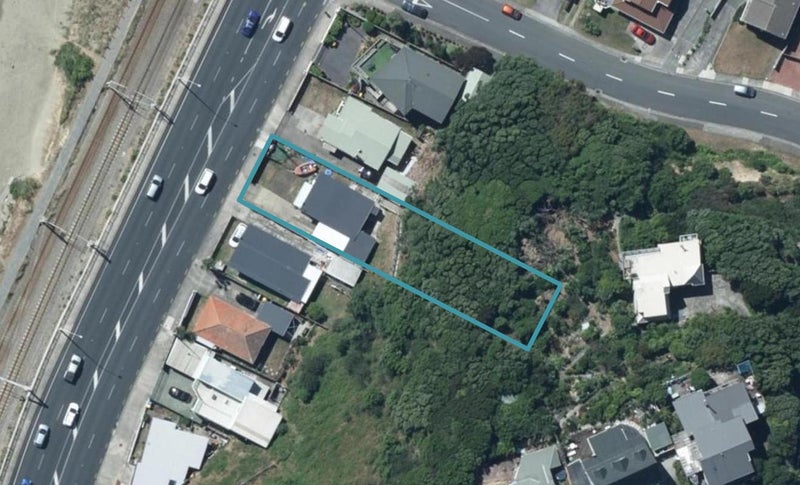 158 St Andrews Road, Plimmerton, Porirua - Carousel 1