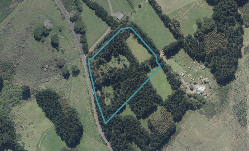 256A Blueskin Road, Careys Bay, Dunedin - Carousel 1