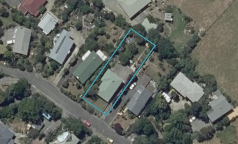 8 Allisdair Street, Marybank, Nelson - Carousel 1