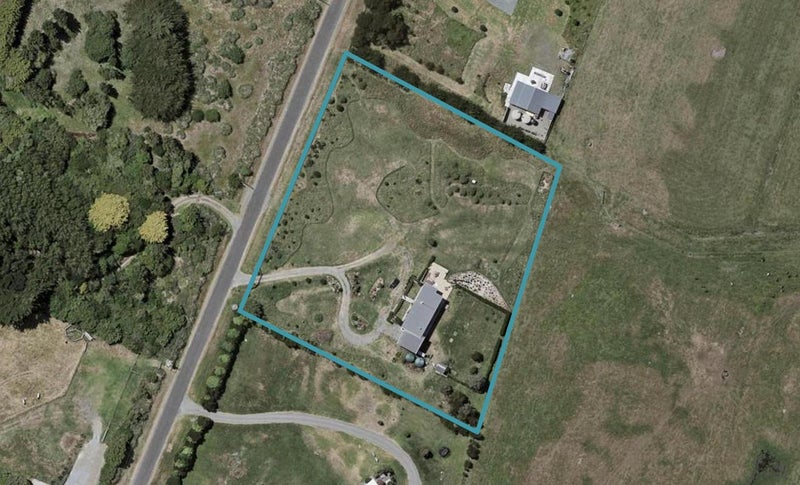 70 Sims Road, Te Horo Beach - Carousel 1