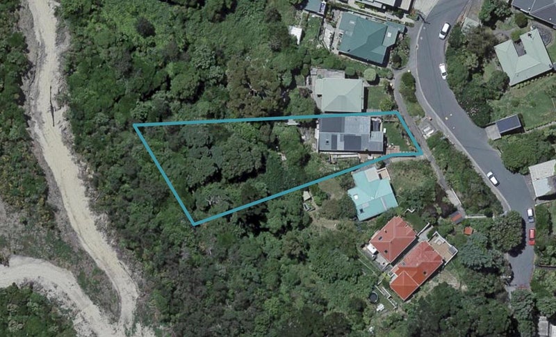 28 Freeling Street, Island Bay, Wellington - Carousel 1